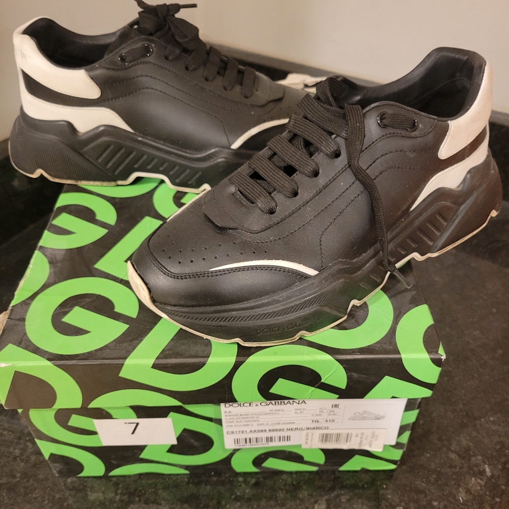 D&G sneakers